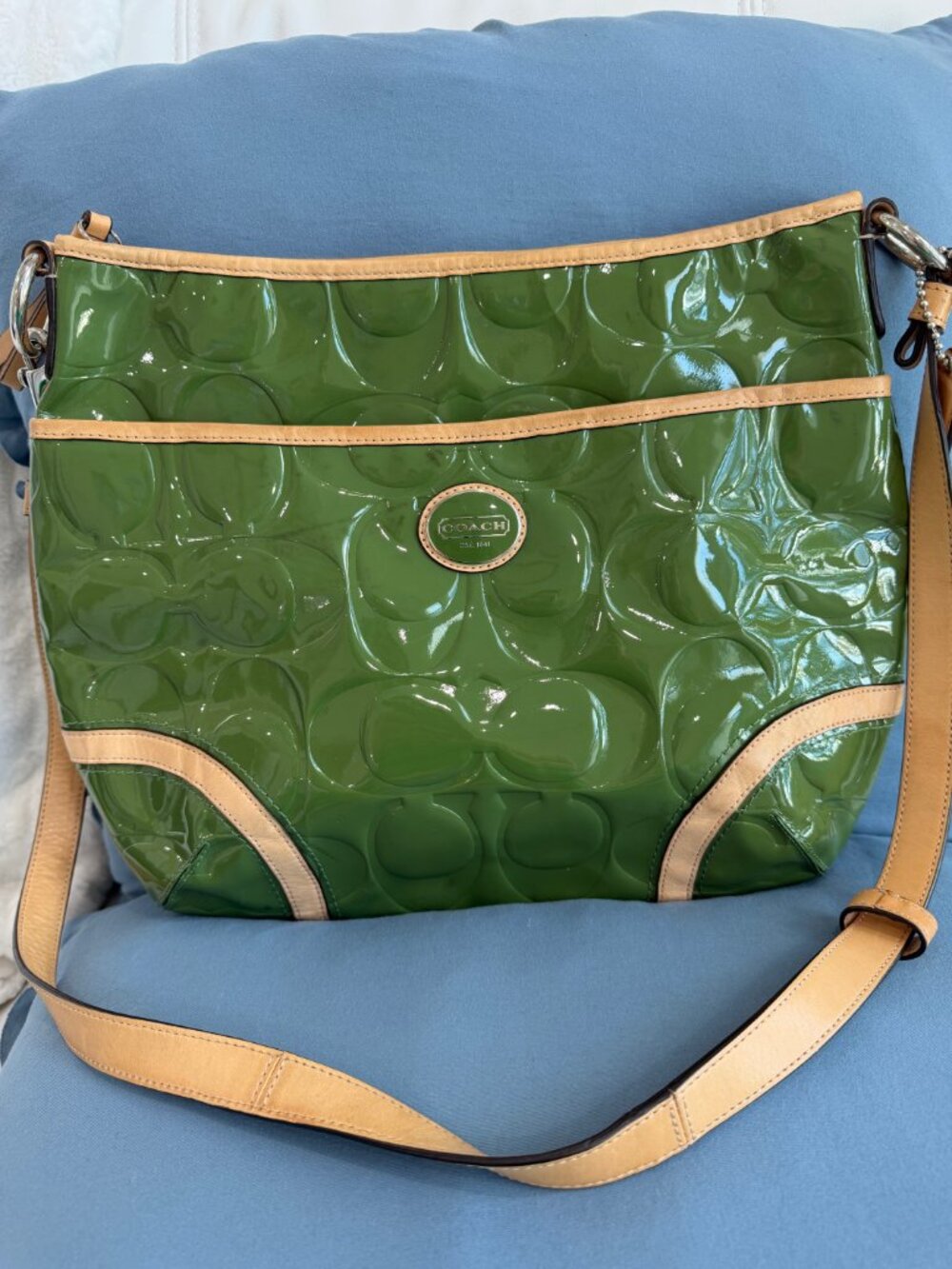 Coach - Peyton Embossed Patent Convertible Hobo - Picture 8 of 11